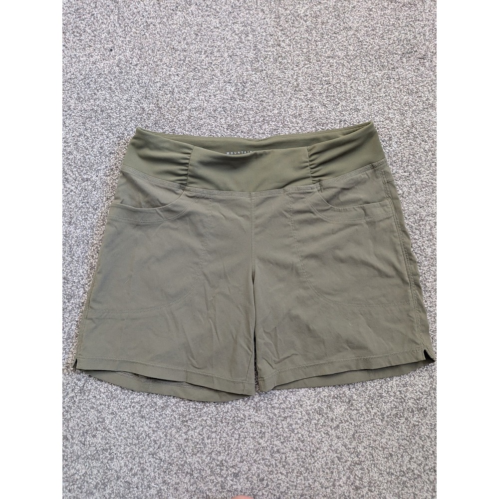 Mountain Hardwear Dynama Shorts Olive Green Womens Medium 6 Inseam Hiking Trail